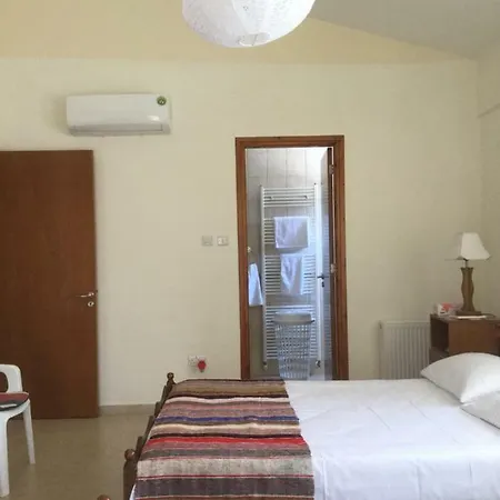 Mouttali, Beautiful Secluded With Private Pool And Sports Area Villa Pano Akourdalia